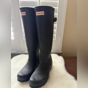 Hunter Black Label Rain Boots